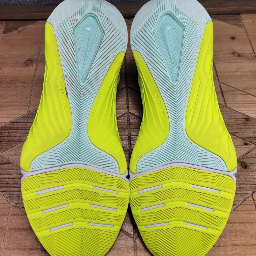 Nike Metcon 8 Flyease Womens 10.5 Training Shoes Arctic Orange Volt Pink Yellow - Picture 7 of 13
